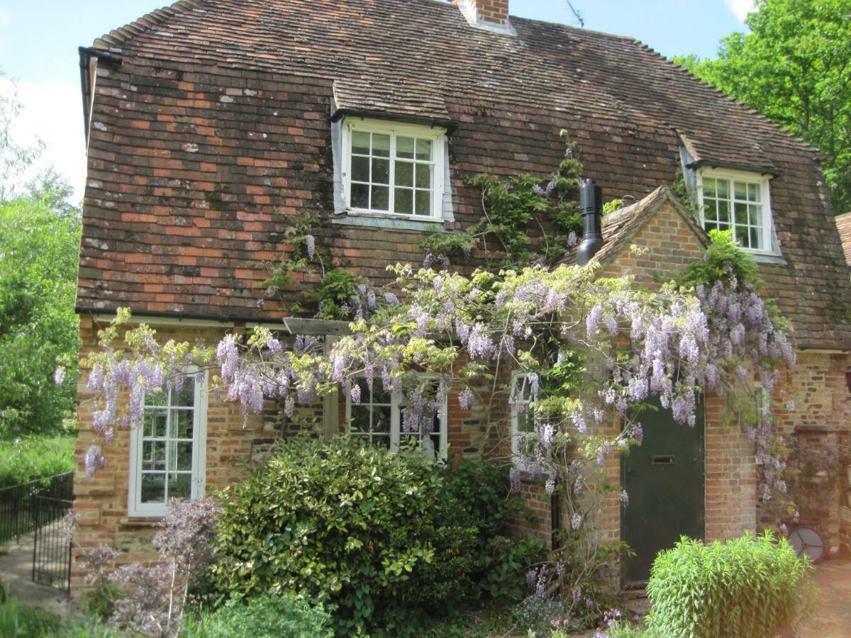 Tilford Mill Cottage Farnham  Exterior photo