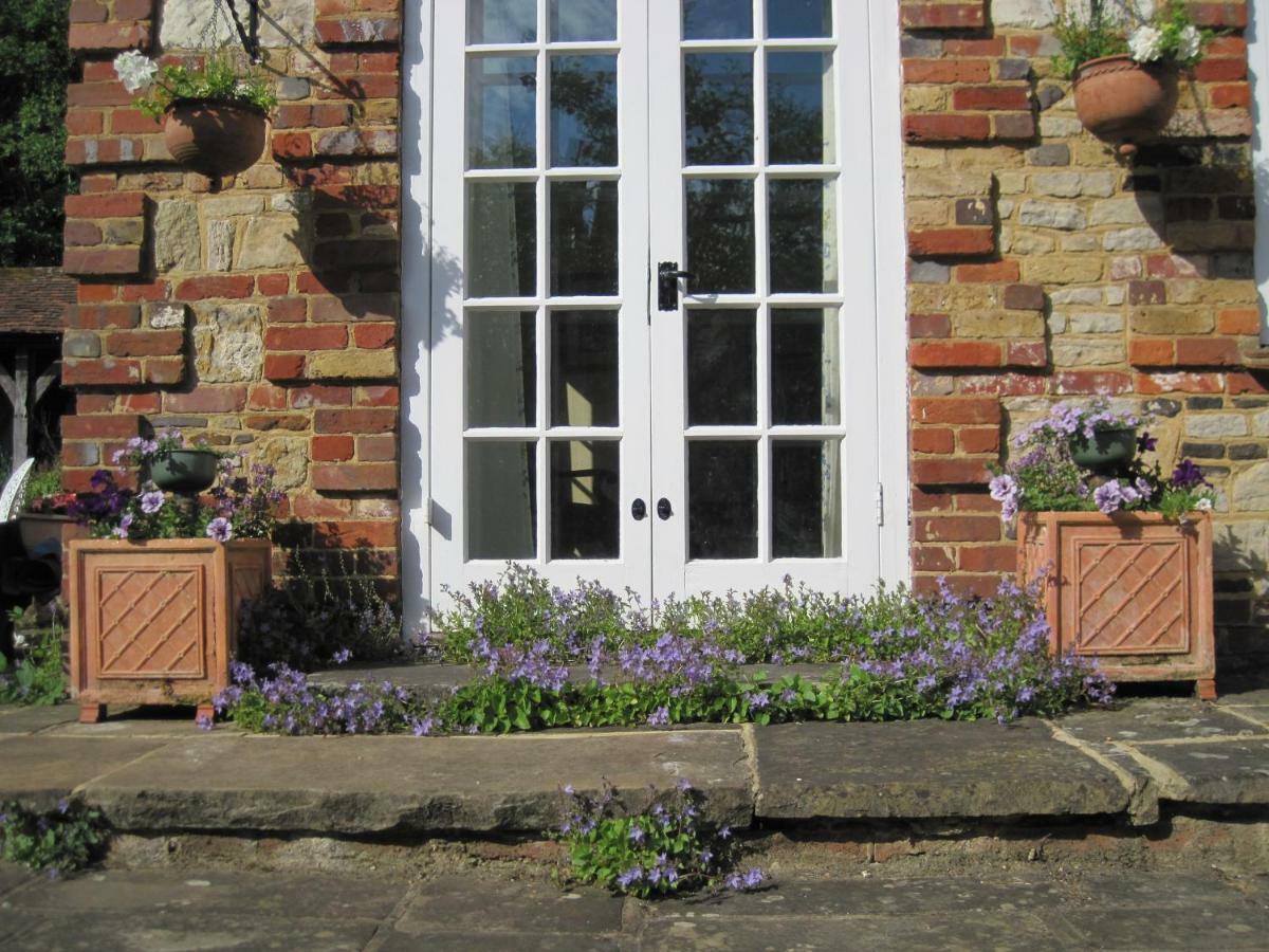 Tilford Mill Cottage Farnham  Exterior photo